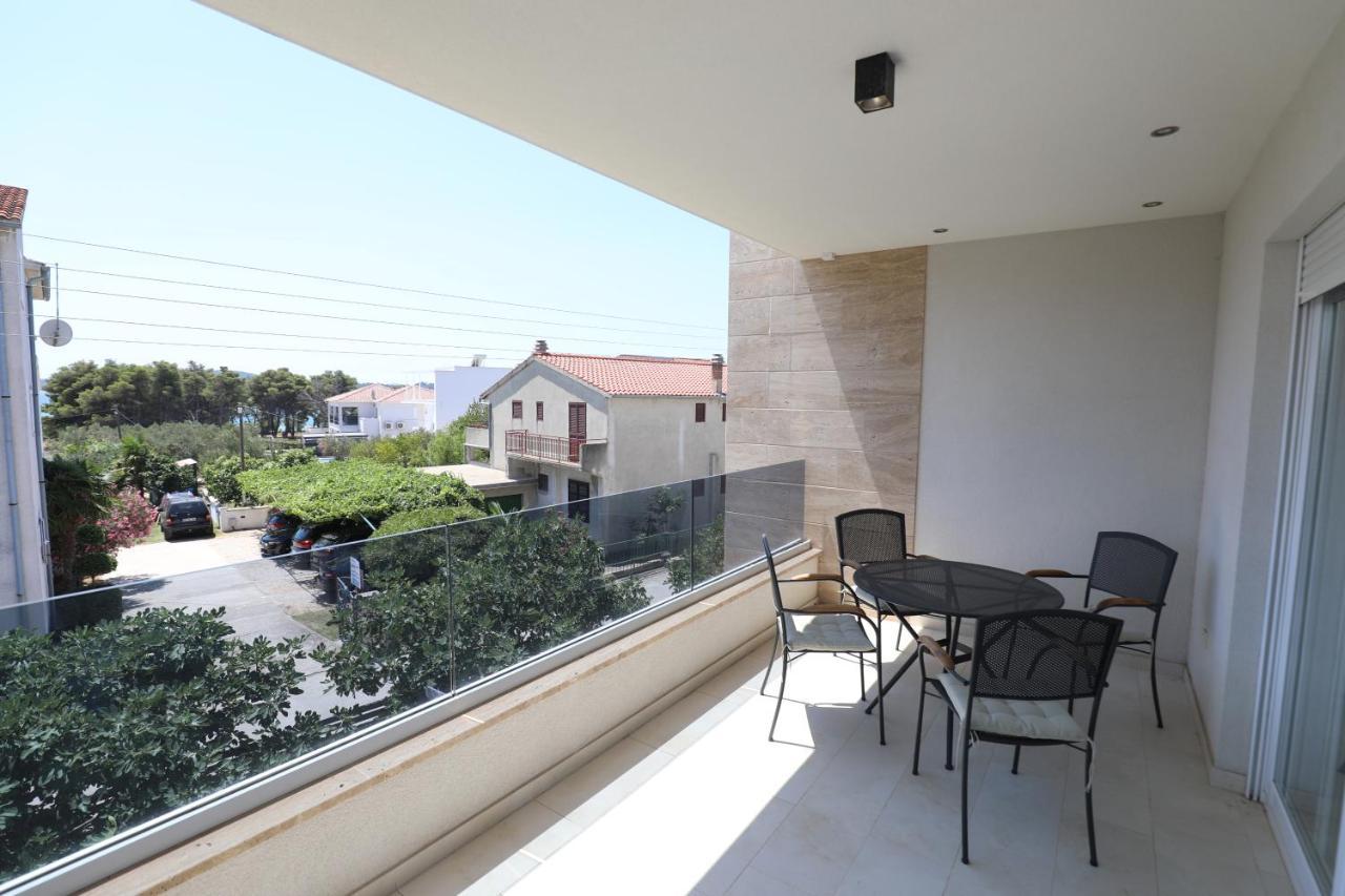 Smil'E Apartments Vodice Exteriér fotografie