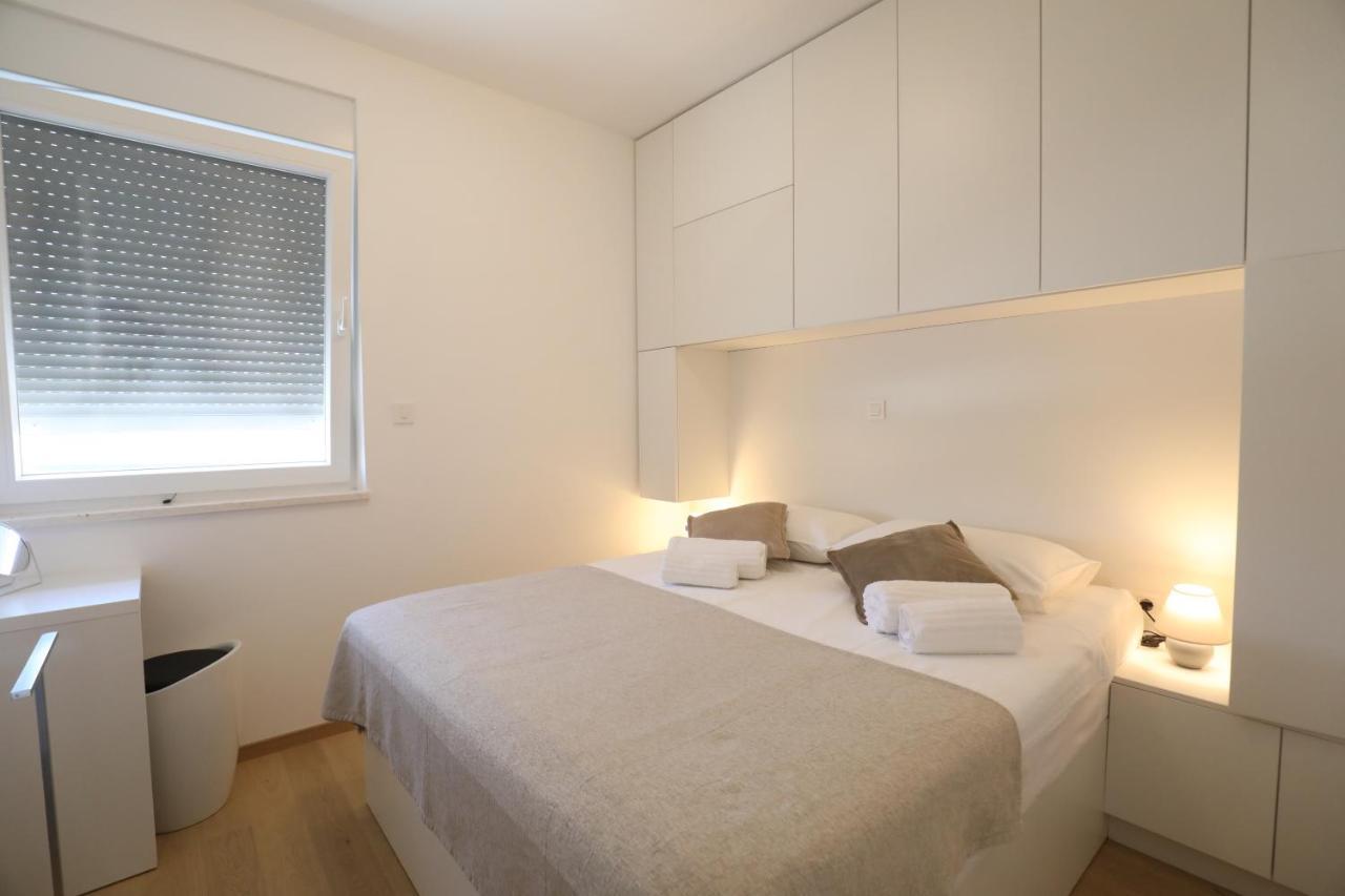 Smil'E Apartments Vodice Exteriér fotografie